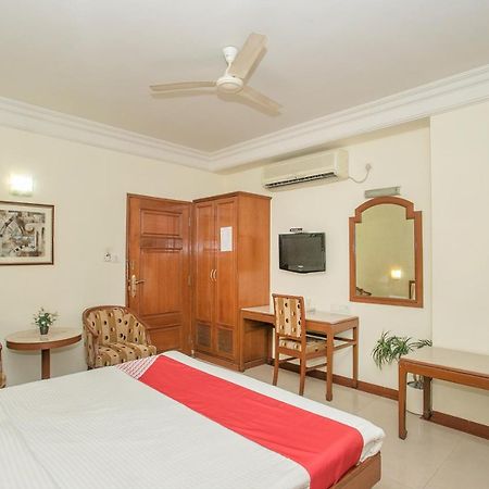 Oyo 579 Hotel Aab Bengaluru Zewnętrze zdjęcie