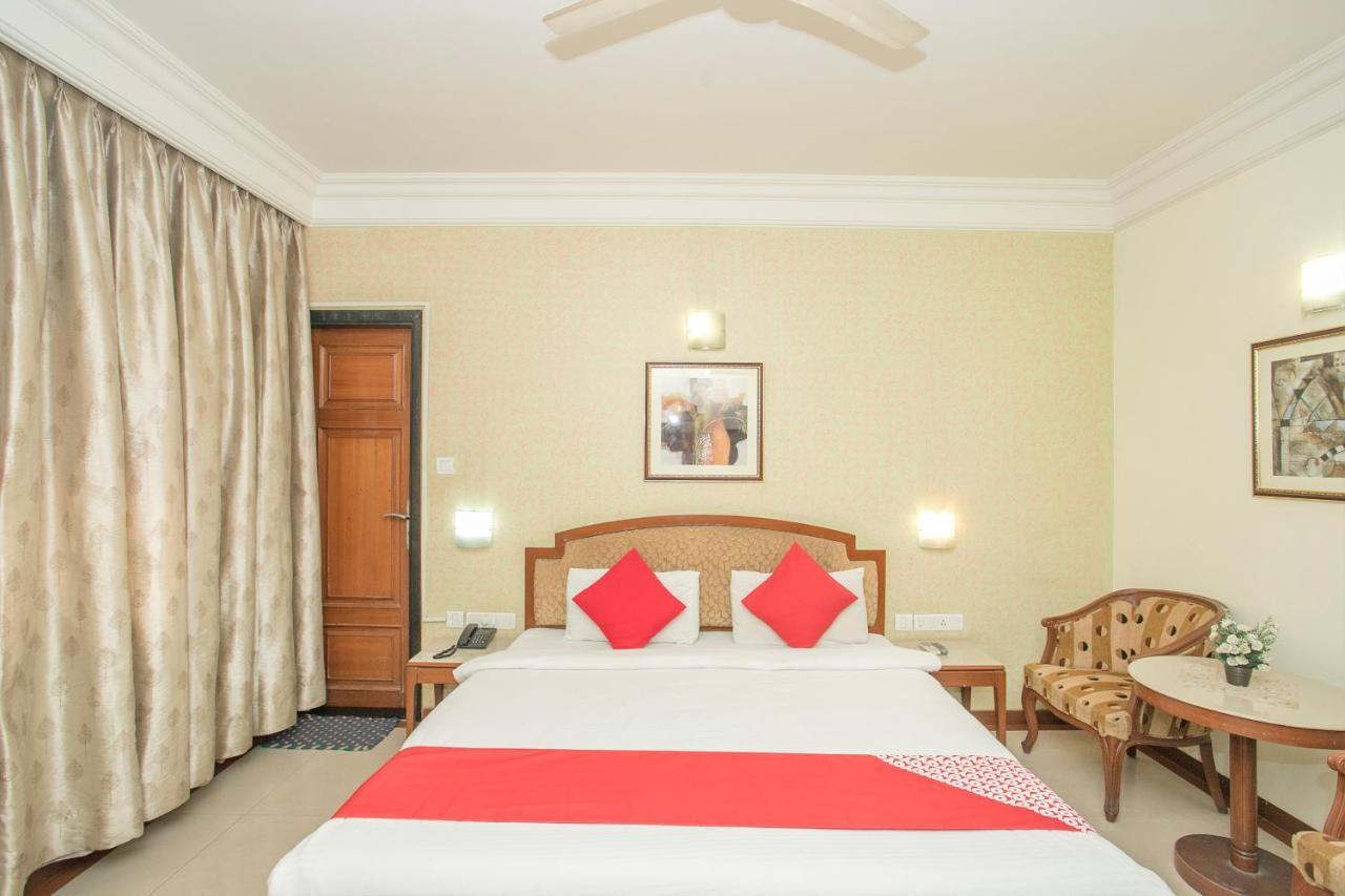 Oyo 579 Hotel Aab Bengaluru Zewnętrze zdjęcie