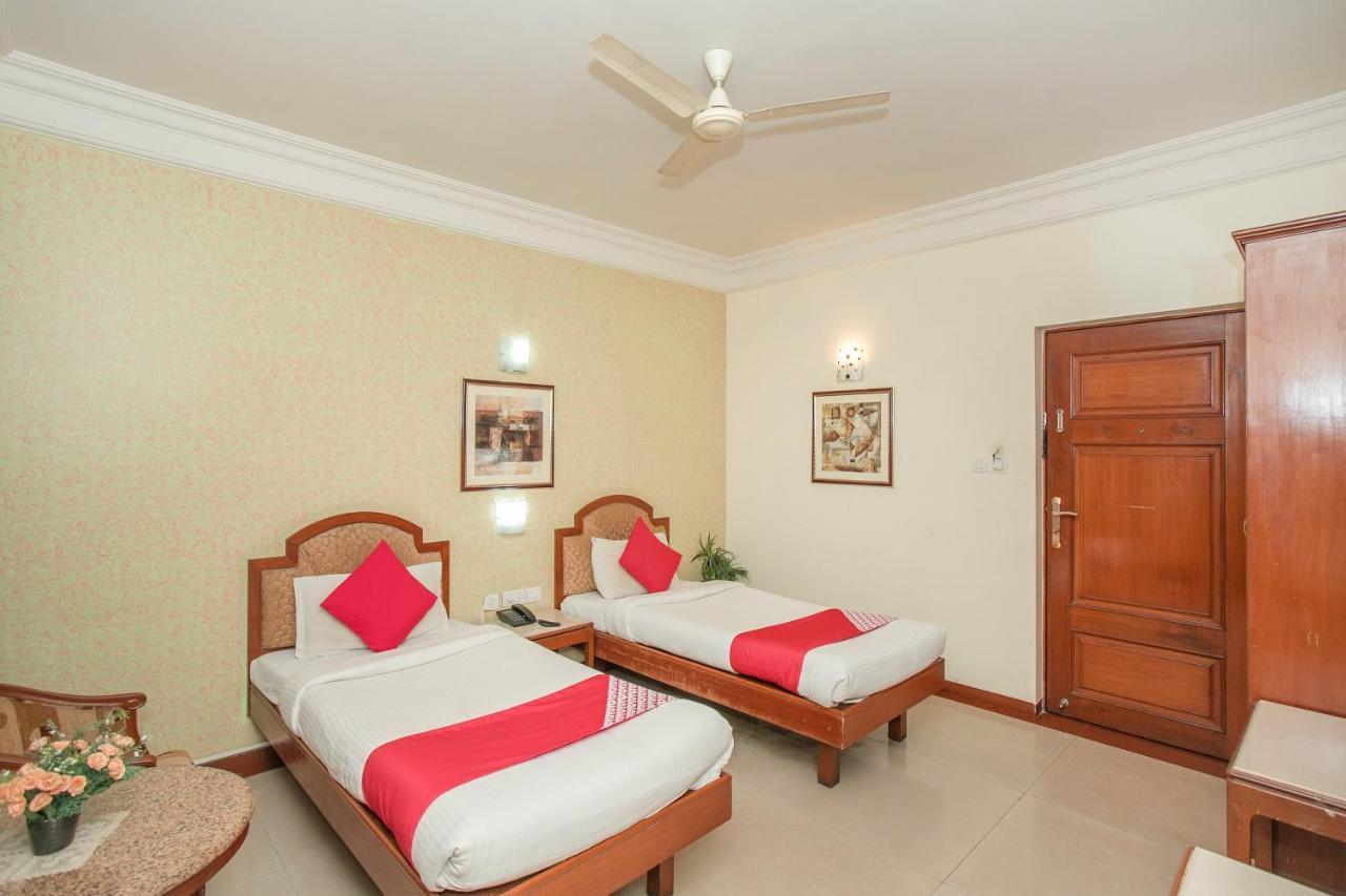 Oyo 579 Hotel Aab Bengaluru Zewnętrze zdjęcie