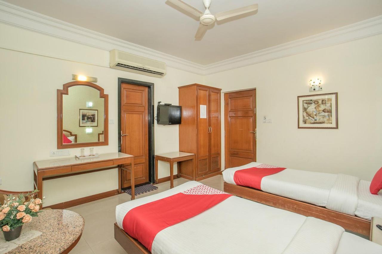 Oyo 579 Hotel Aab Bengaluru Zewnętrze zdjęcie