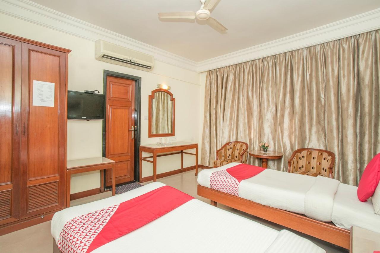 Oyo 579 Hotel Aab Bengaluru Zewnętrze zdjęcie