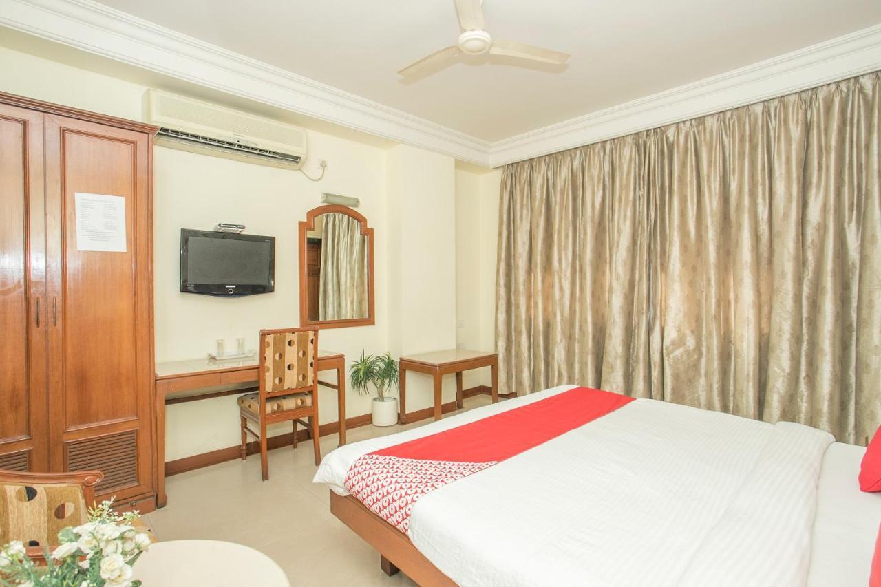 Oyo 579 Hotel Aab Bengaluru Zewnętrze zdjęcie