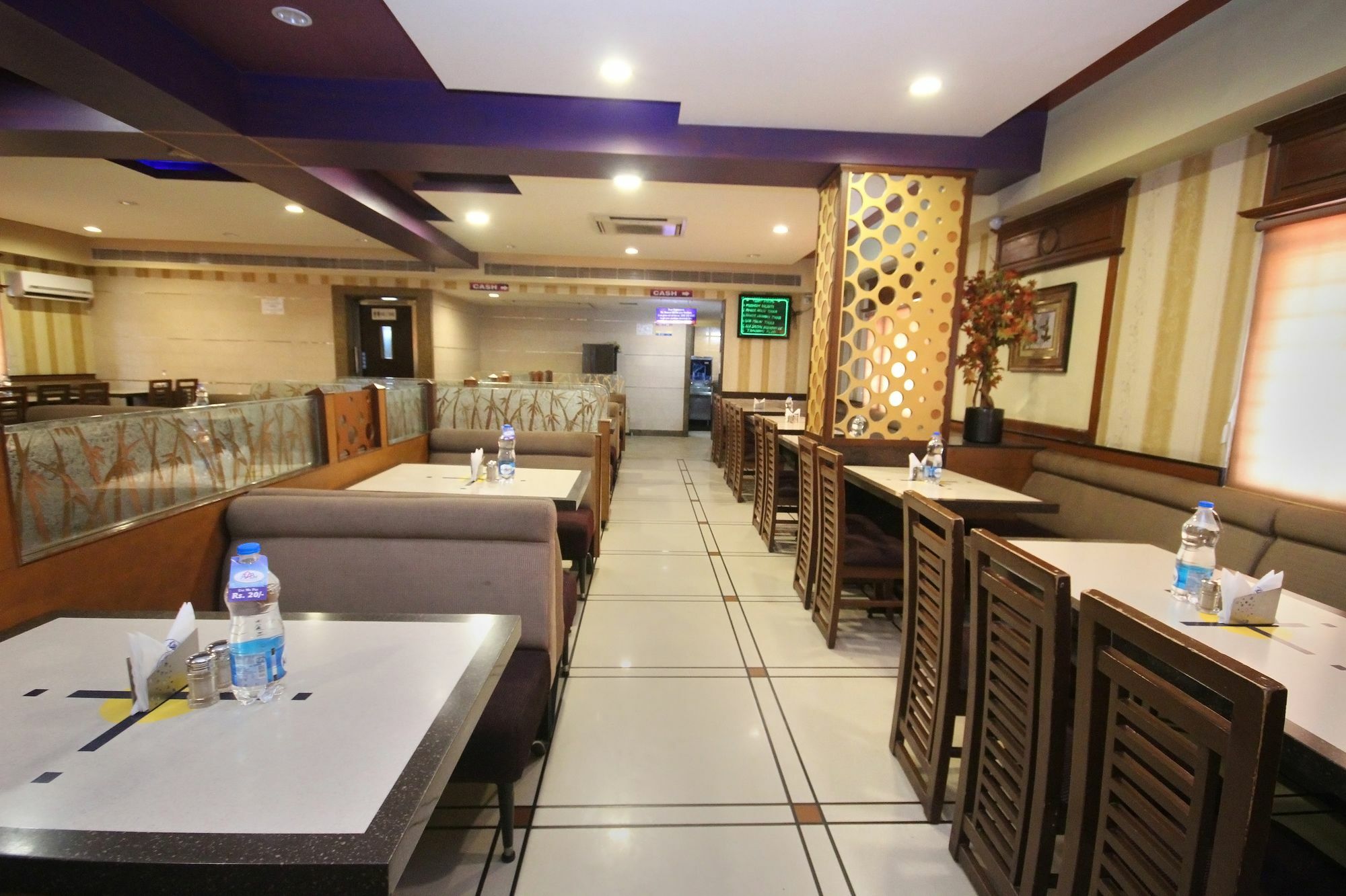 Oyo 579 Hotel Aab Bengaluru Zewnętrze zdjęcie