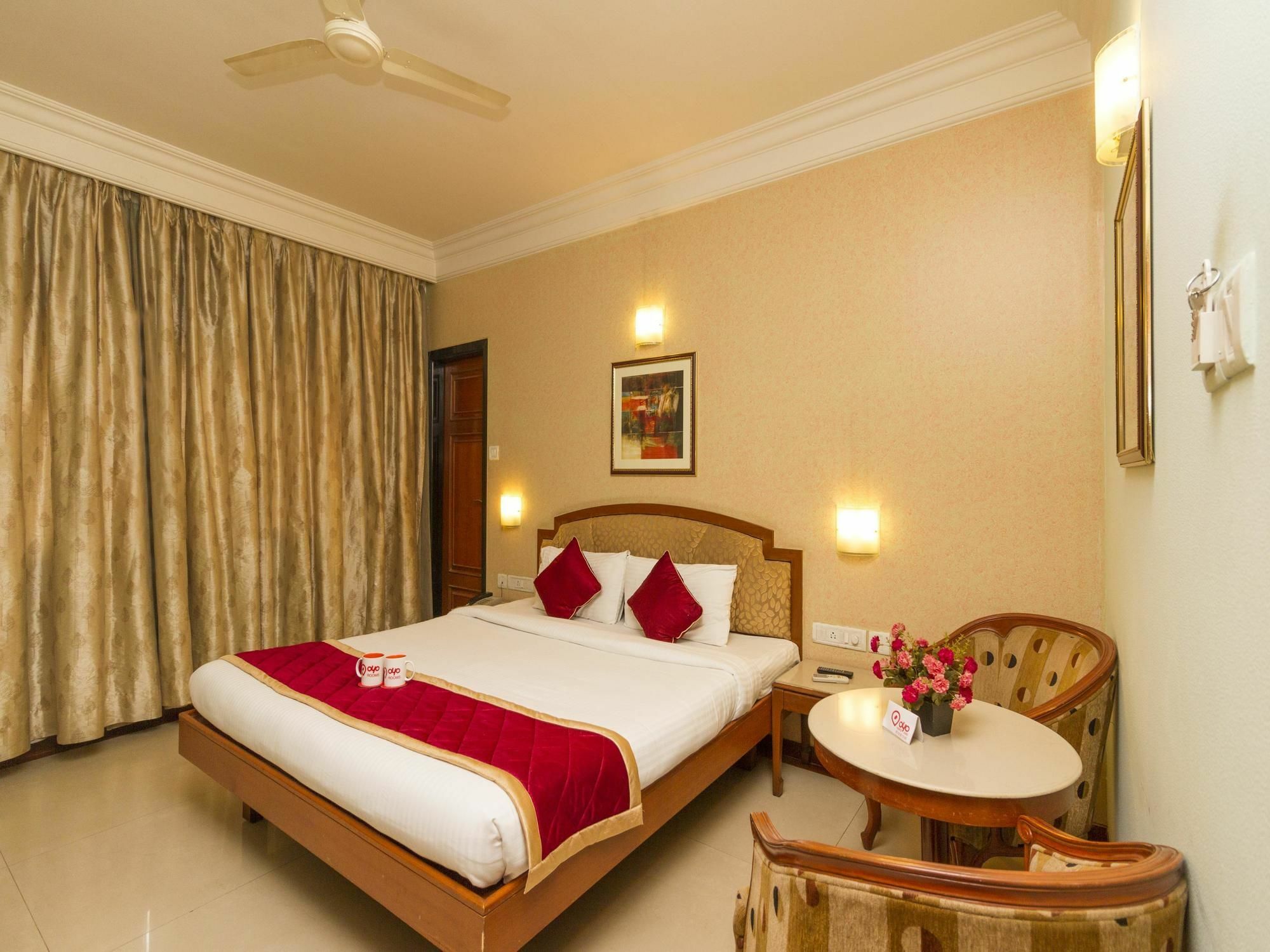 Oyo 579 Hotel Aab Bengaluru Zewnętrze zdjęcie